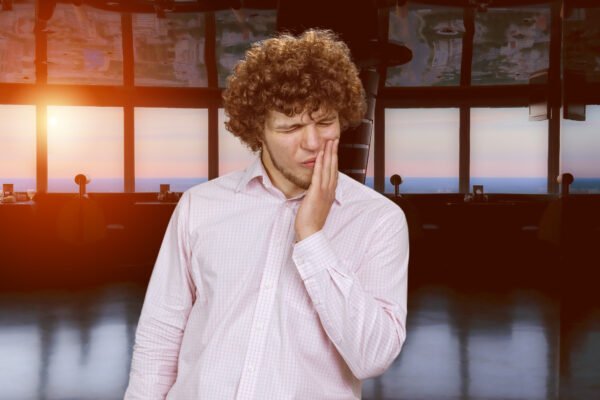 أسباب آلام الأسنان وعلاجها الفعّال